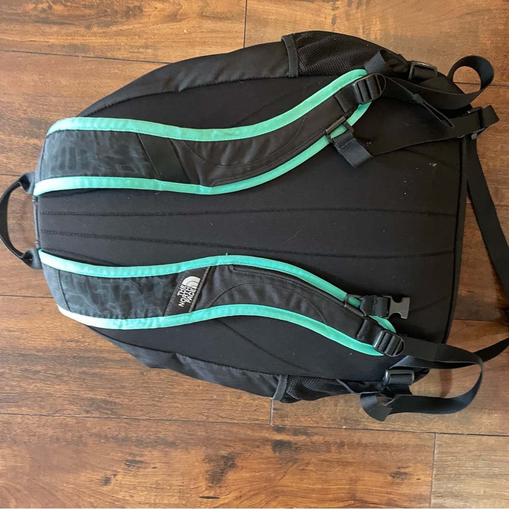 North face Backpack - Picture 7 of 8